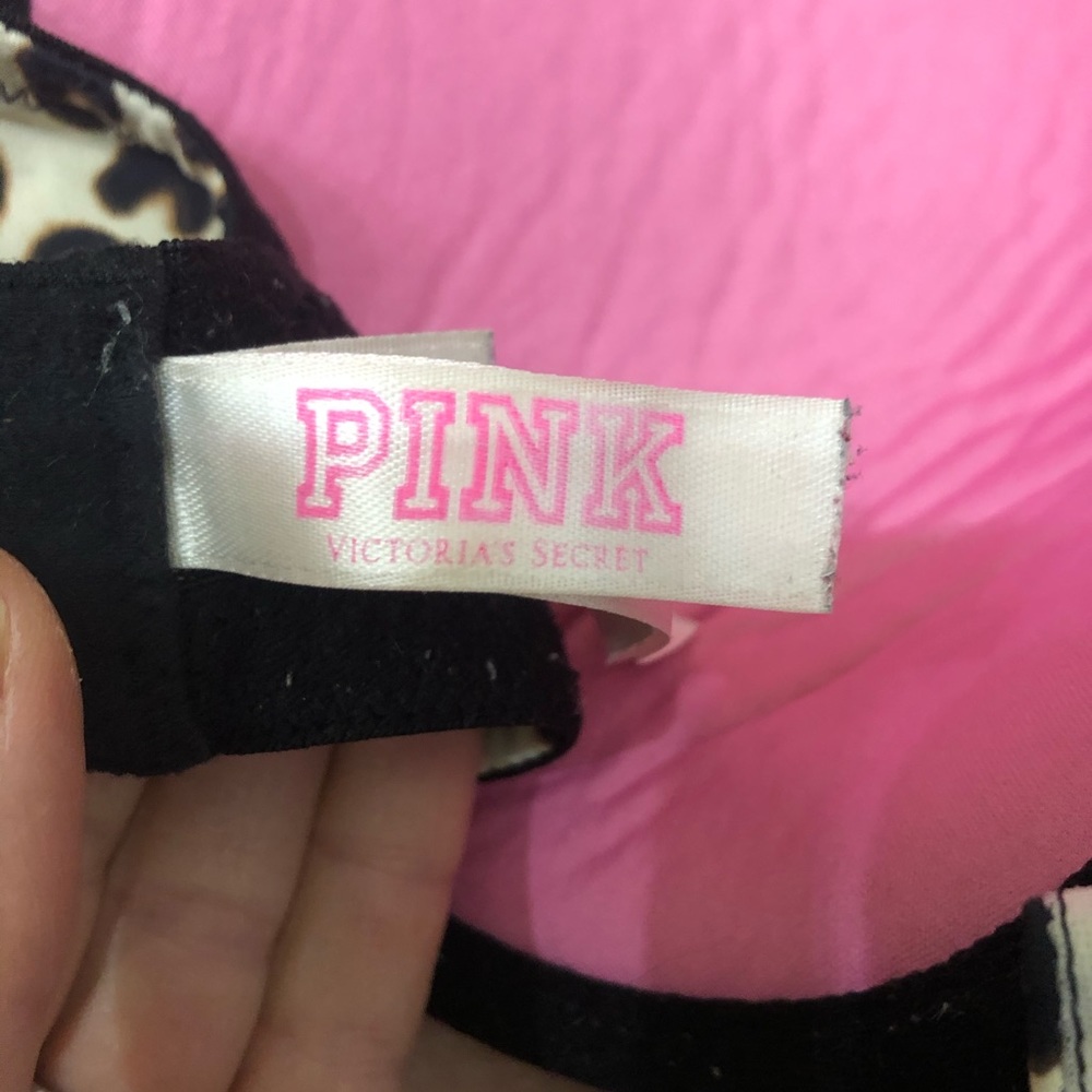 Victoria’s Secret Bra - Picture 7 of 9